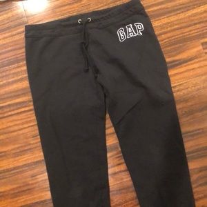 black gap sweatpants/joggers